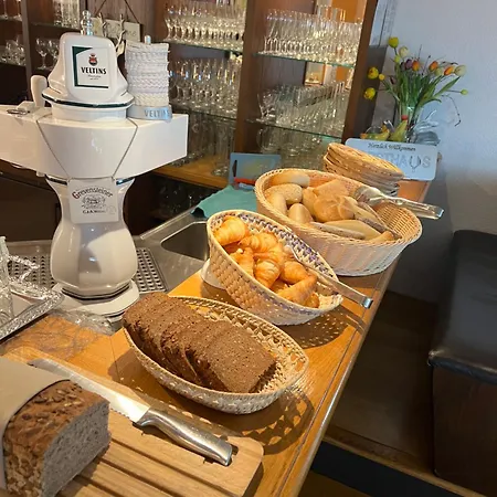 Forsthaus Am Πανσιόν 3*